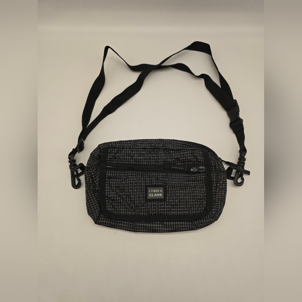 Lewis N. Clark Hip Bag